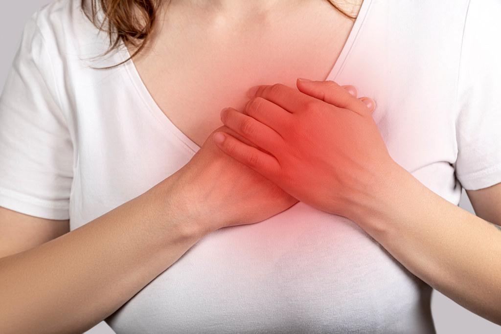 Understanding the Links Between Chest Pain and Lung Cancer