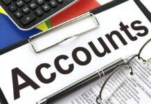 Inside the World’s Largest Chicken Coop: A Tour of Massive Poultry Operations Inside the World’s Largest Chicken Coop: A Tour of Massive Poultry Operations